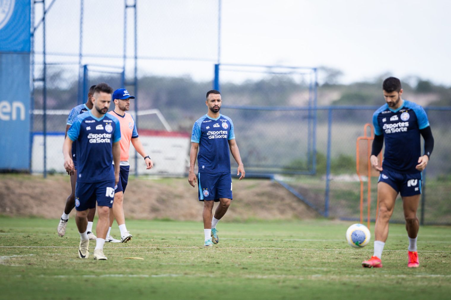 Em Confronto Direto Bahia Recebe O Cruzeiro Buscando Se