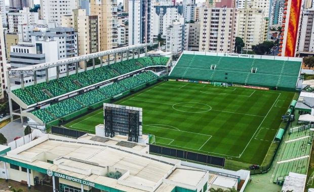 Na luta contra o rebaixamento, Goiás faz duelo direto com o Bahia