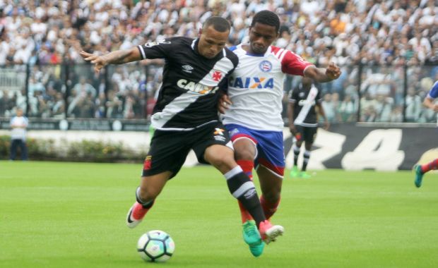 Veja a disposição tática do time titular do Vasco deste domingo