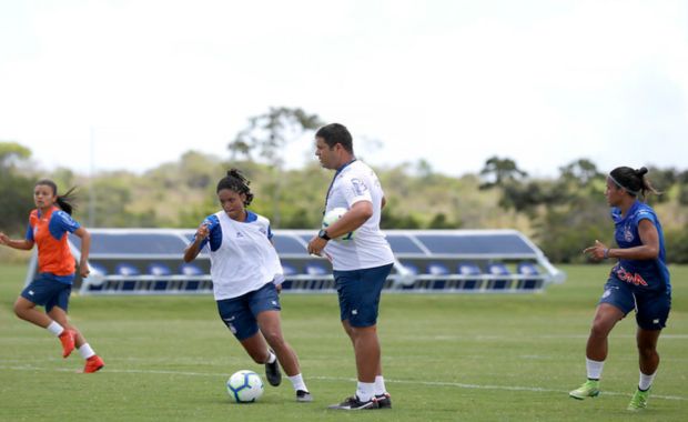 2020-08-14-14-10_capabahiafeminino26